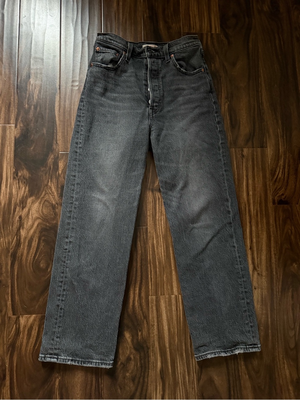 Levi's ribcage Women's Charcoal Black Straight-Leg Jeans